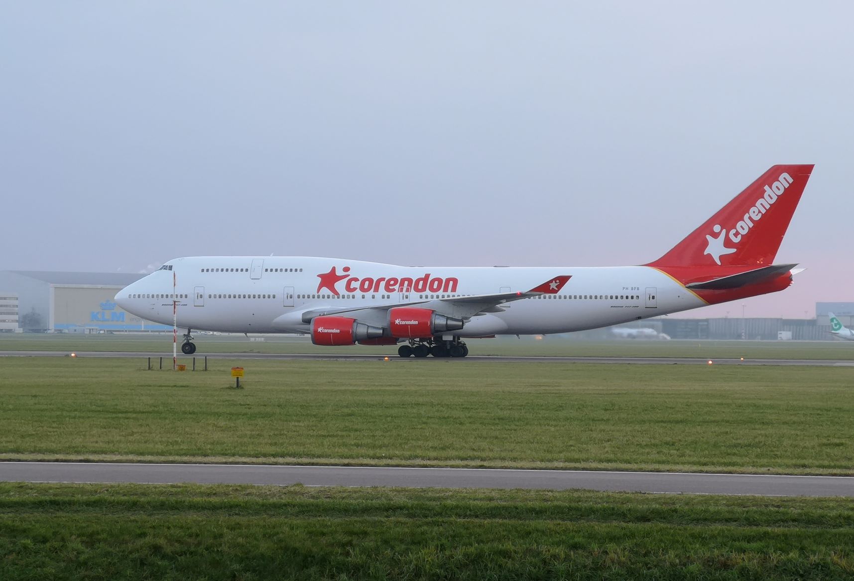 Foto (c) Reismedia Corendon Boeing 747 op Schiphol
