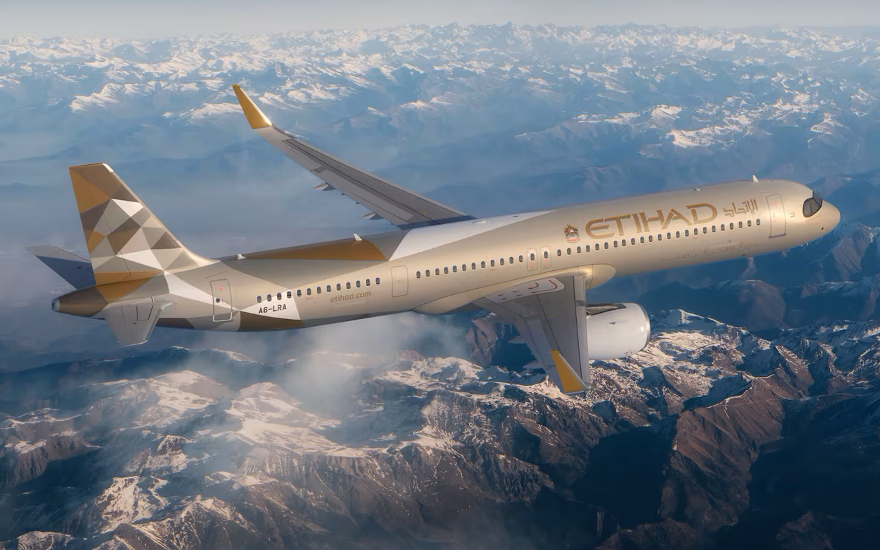 Etihad Airways voor eerste keer met Airbus A321LR op Schiphol