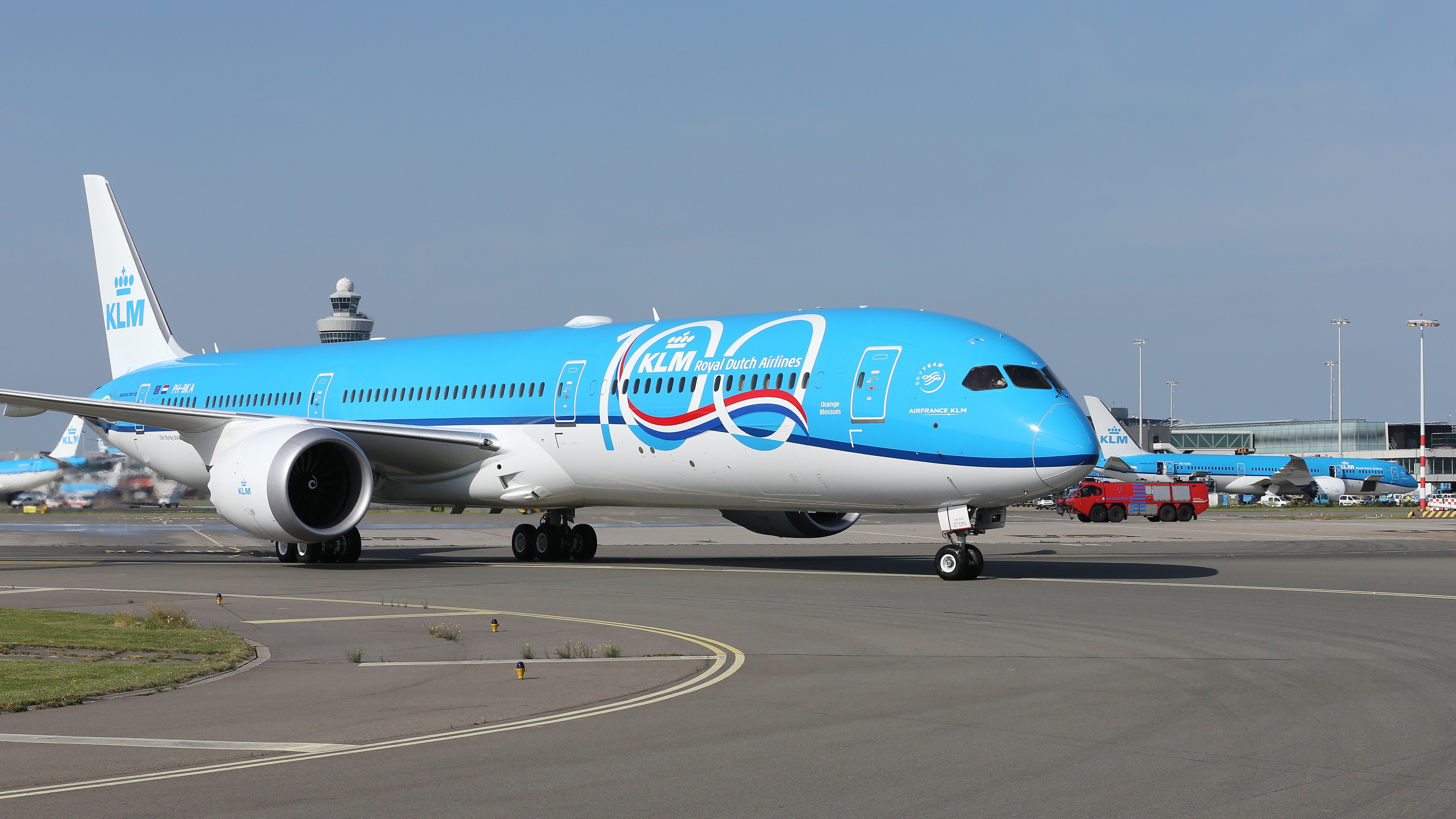 KLM Boeing 787-10