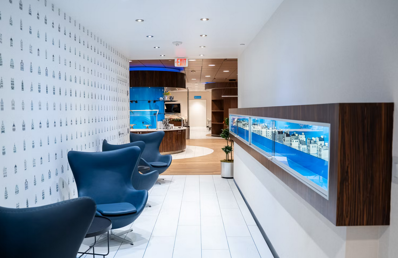 KLM Crown Lounge Houston