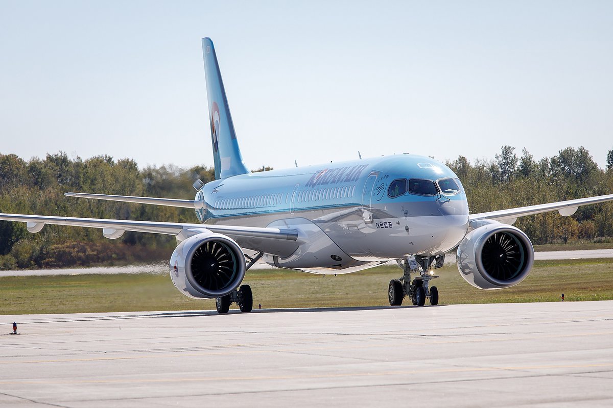 Korean Air CS300