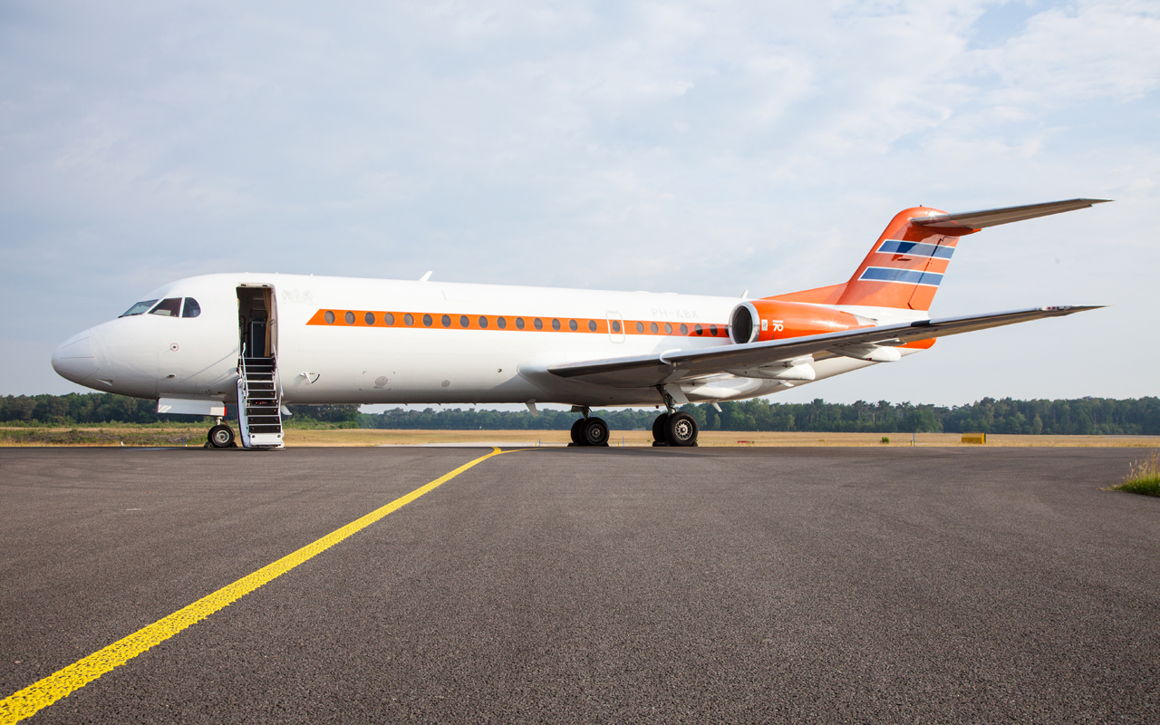 The former PH-KBX began a long journey back to the Netherlands.