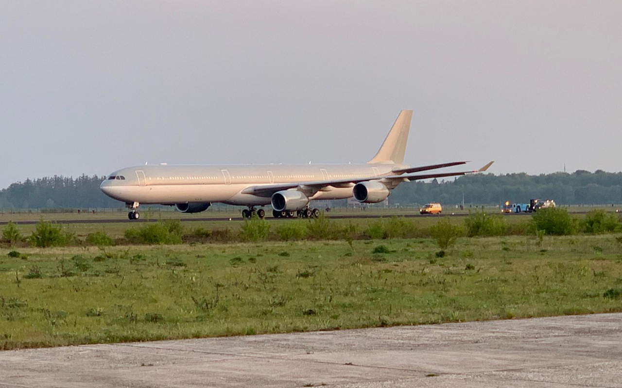 Qatar Airways A340 Twente