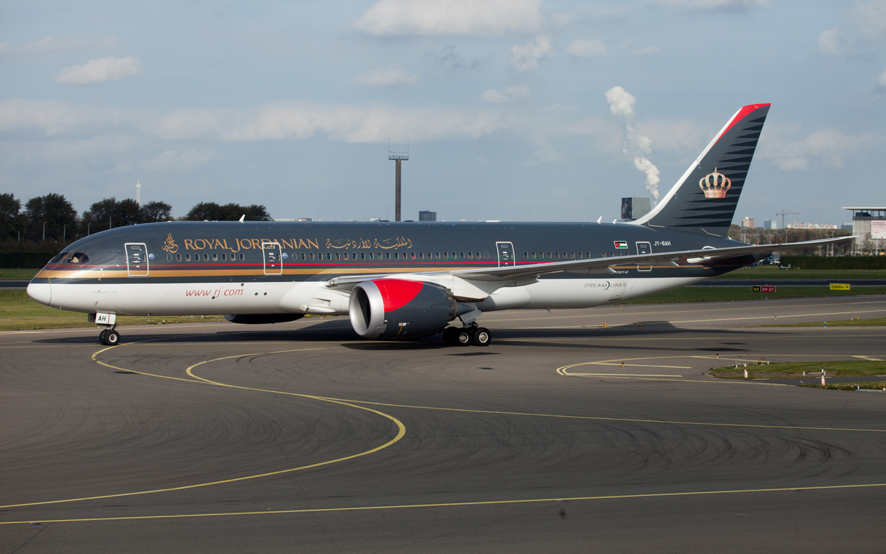 amsterdam amman royal jordanian