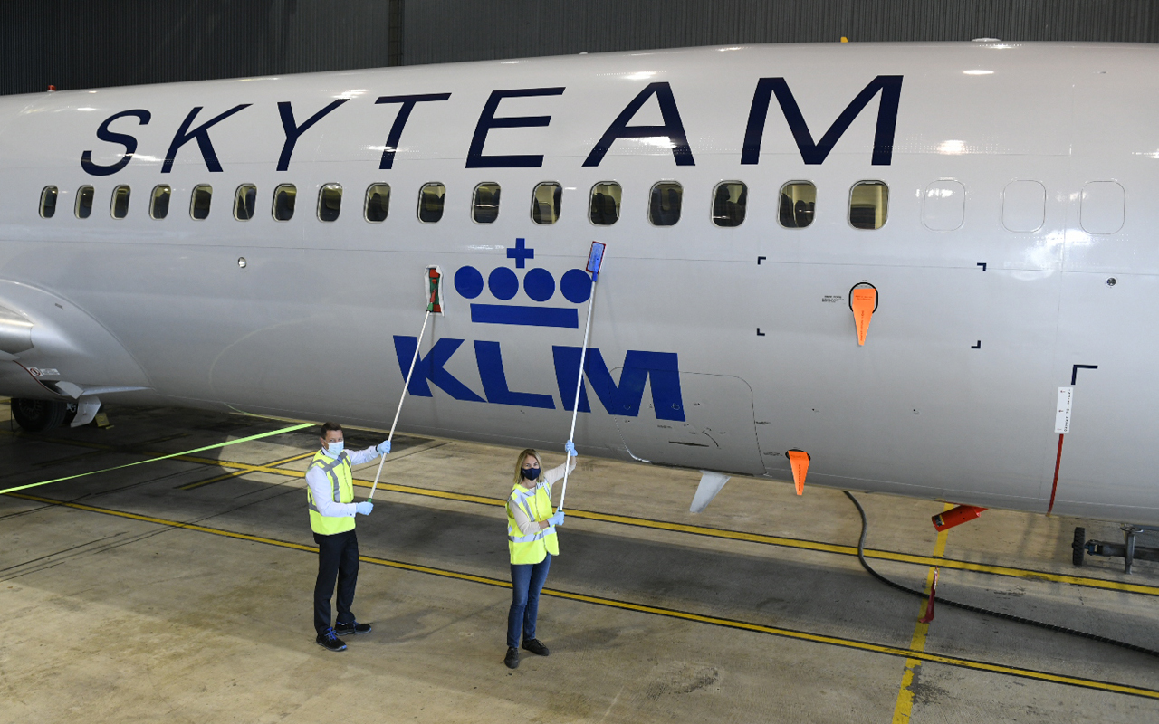 Foto (c) Desril Santoso Teguh SkyTeam wasbeurt