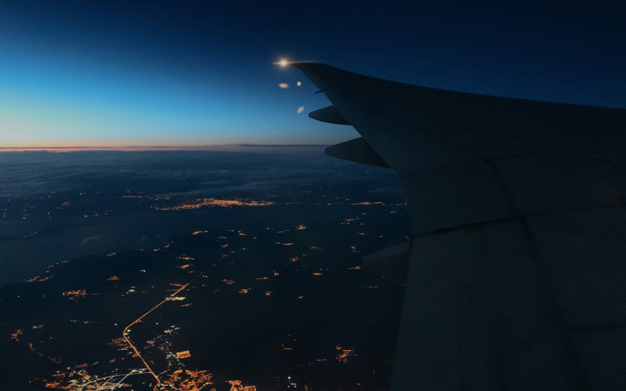 Nachtelijke uitvliegroutes Schiphol aangepast: dit gaat de omgeving daarvan merken