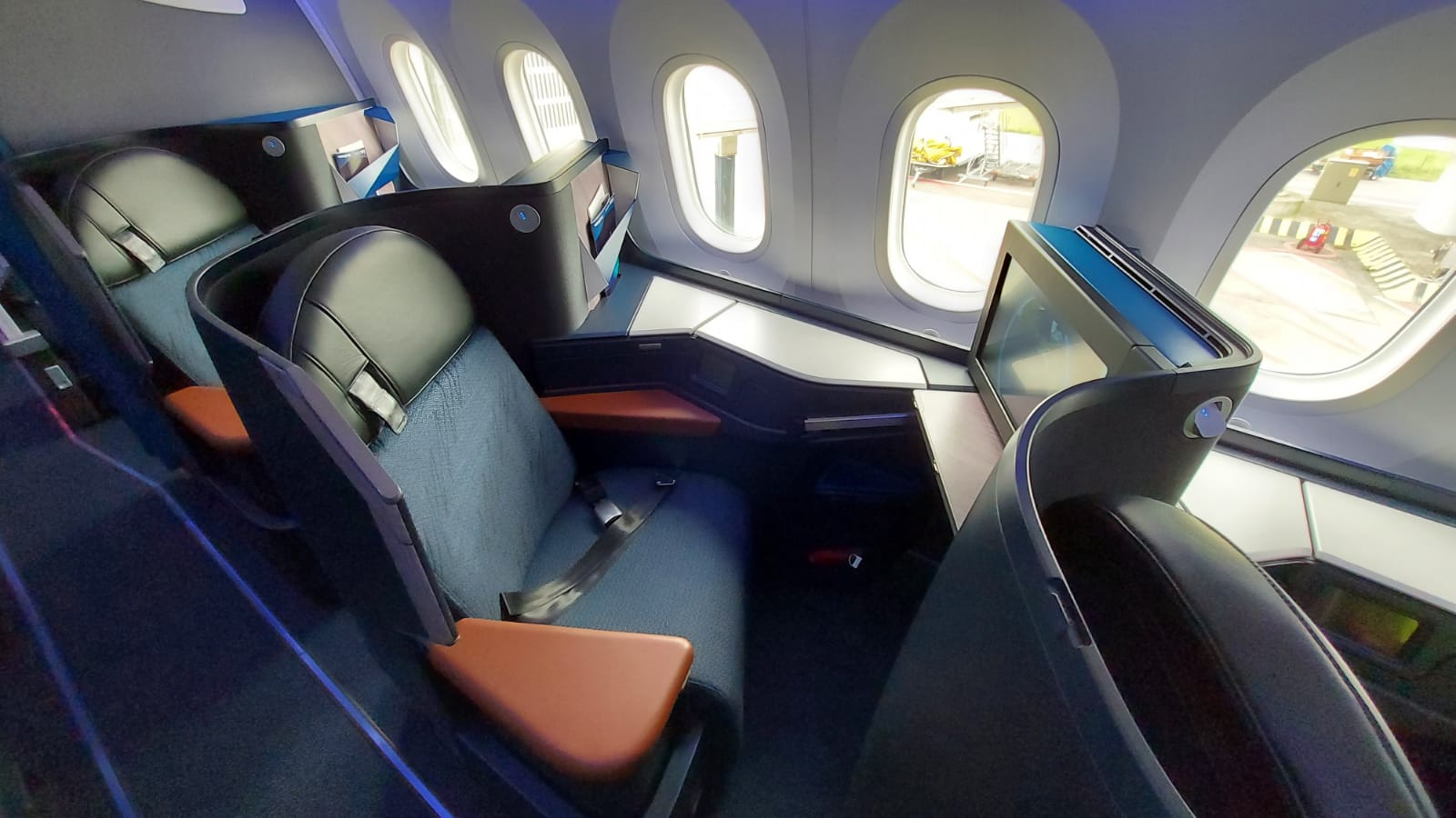 WestJet 787 Business Class