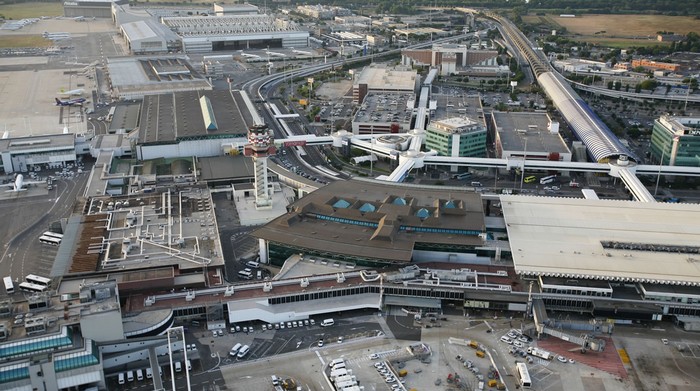 Scioperi negli aeroporti italiani: cancellati molti voli dall’Olanda