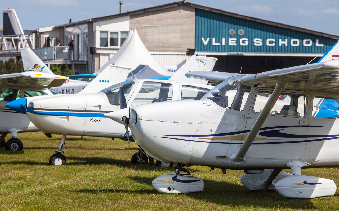 Ongeval met Fokker S.11.1 bij Vliegveld Teuge