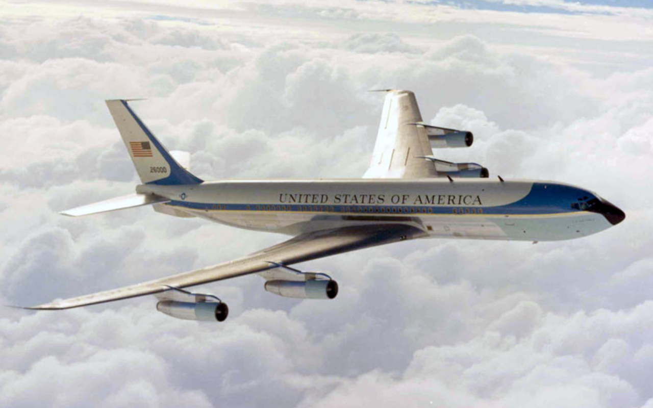 Air Force One 707