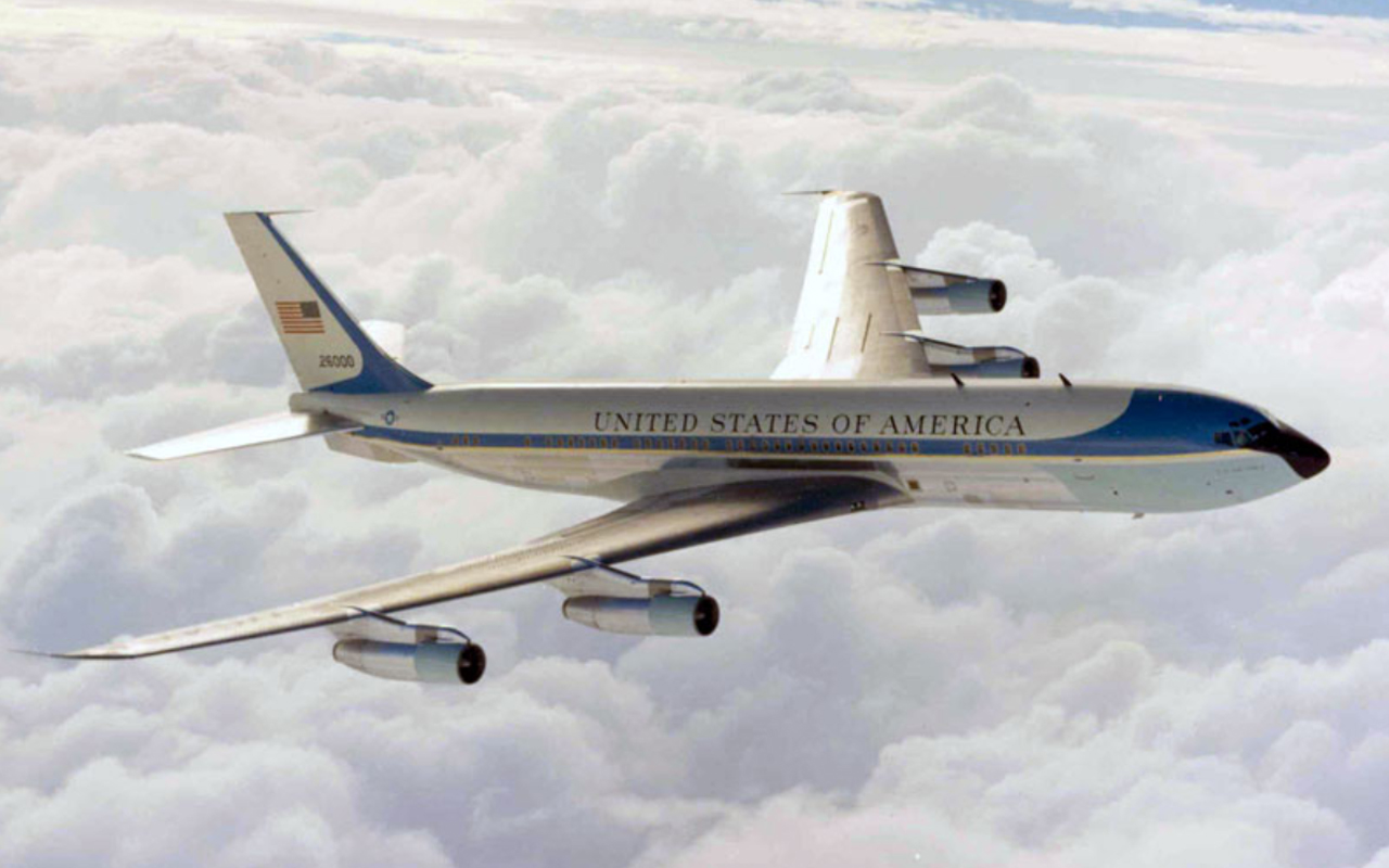 Air Force One 707
