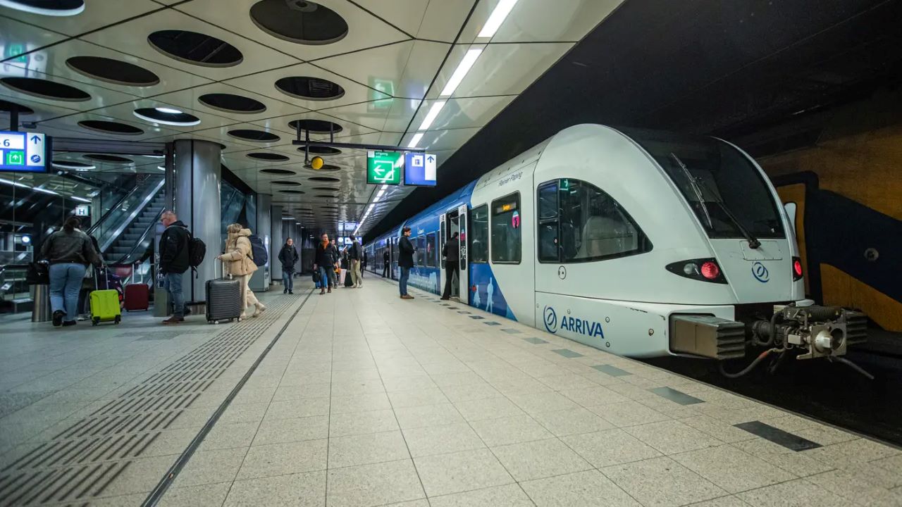 Rapport: nachttrein tussen Schiphol en Lelystad niet rendabel