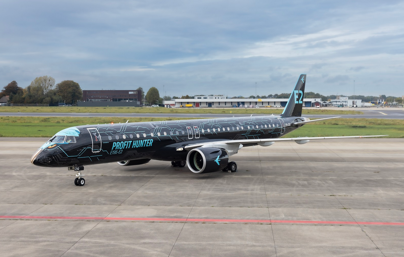 Embraer E195-E2 Tech Eagle