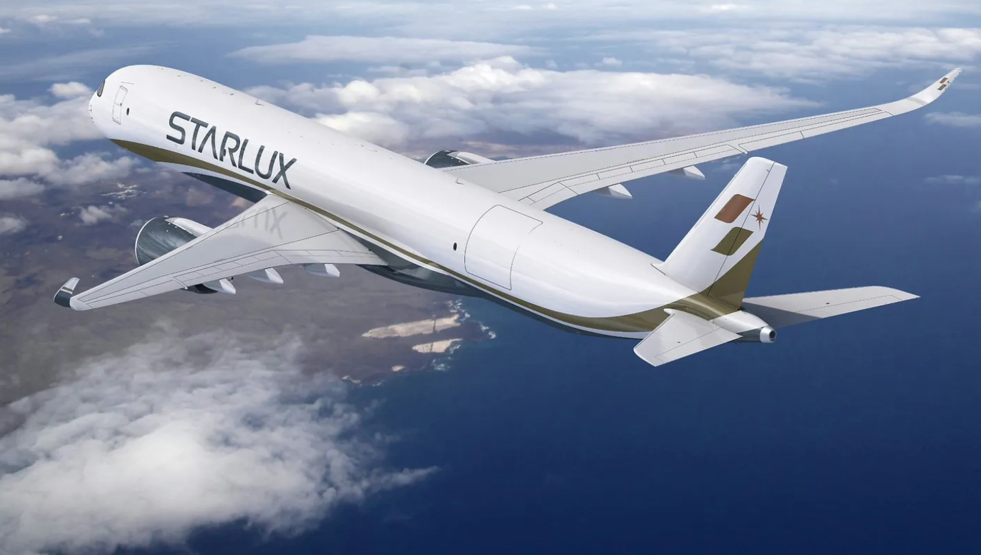 Eerste Airbus A350 voor Emirates de lucht in