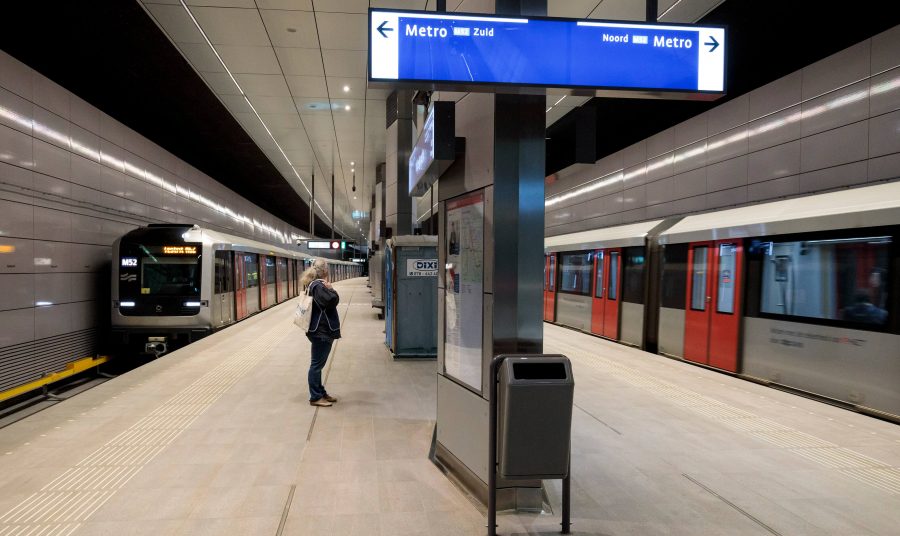 miljarden extra nodig voor metro naar Schiphol